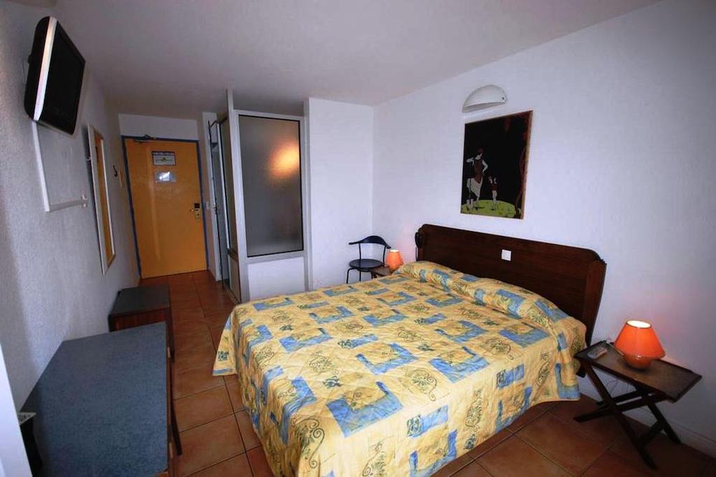 Hotel Saint John Perse ポワンタピートル 部屋 写真