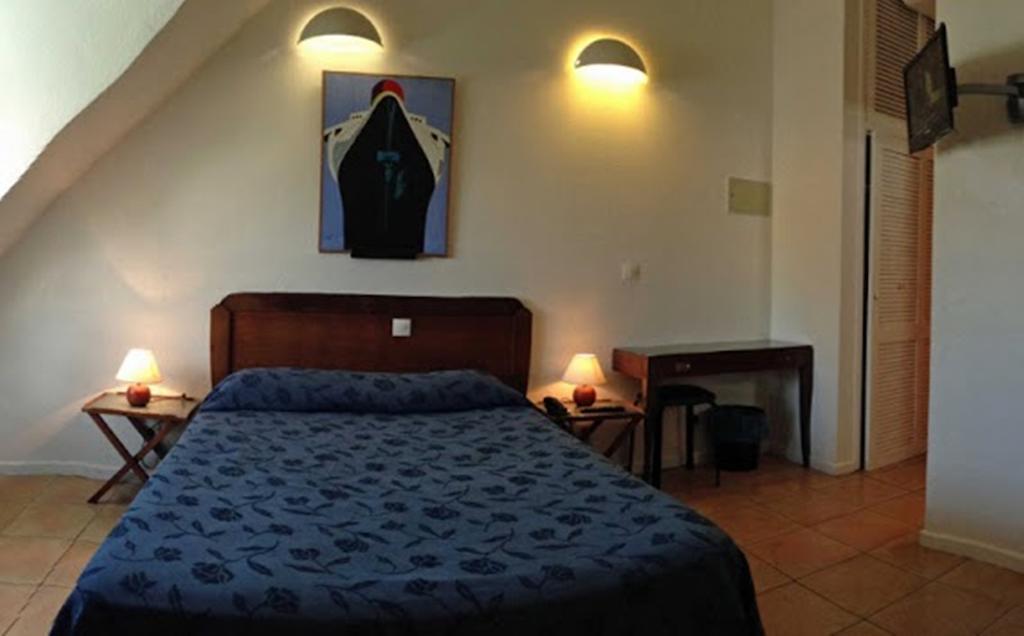 Hotel Saint John Perse ポワンタピートル 部屋 写真